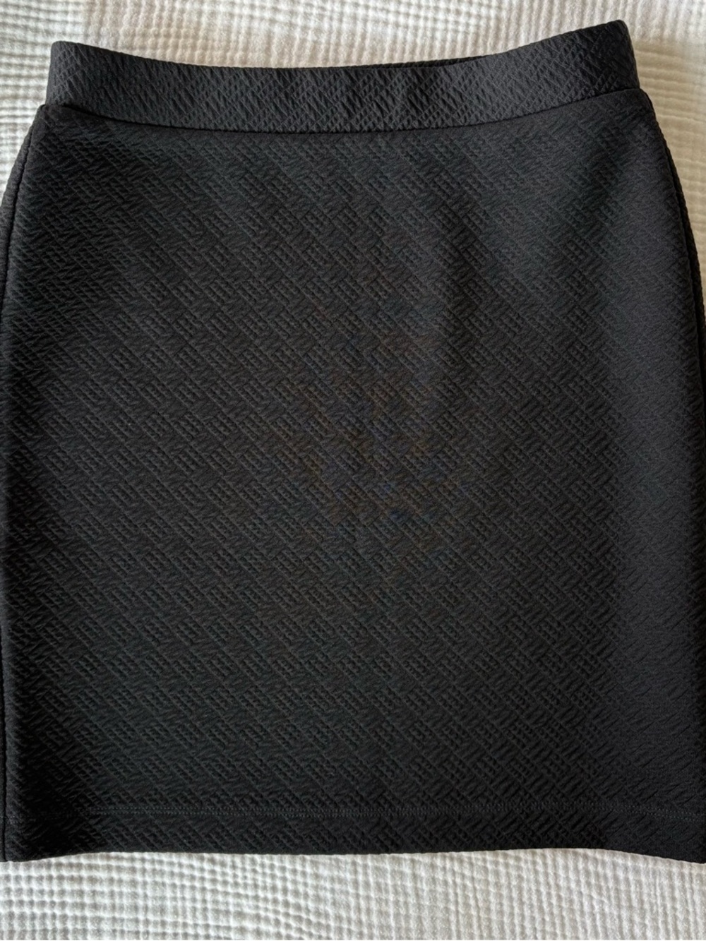 LOFT Black Textured Mini Pencil Skirt